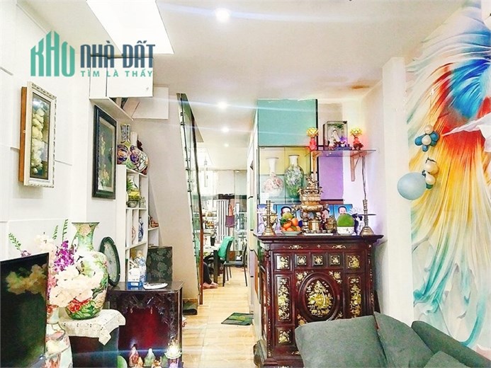 TỪ 7.2 TỶ CÒN 5.5 TỶ chốt gấp. HÒA HƯNG TRUNG TÂM Q10