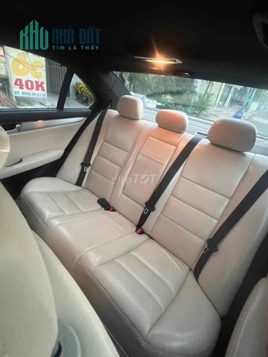 Chính chủ cần bán xe Mercedes Benz C 300