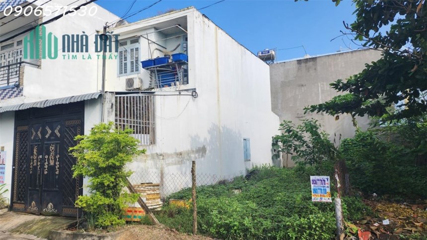 Cần tiền bán gấp, hạ giá sập nguồn nhà mặt tiền