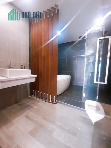 ĐẲNG CẤP NHÀ ĐẸP CHỈ 1 CĂN - BIỆT THỰ CHÂU ÂU NHƯ DINH THỰ NGAY QUẬN 8 - CHỈ 12.9 TỶ