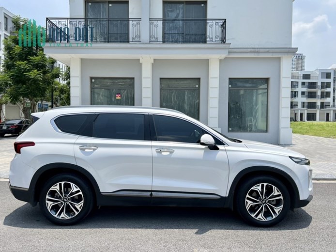 bán xe Hyundai santafe xăng 2.4 đặc biệt sản xuất 2019 chạy 6v km full lịch sử hãng dương đình nghệ