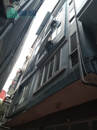 Bán gấp nhà mặt ngõ Thái Hà dt 150 m2 x 5 t mt 6,1 m ngõ 2 ô tô giá 30,5 tỷ