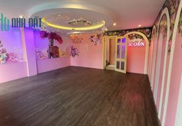 Cho thuê nhà căn, mặt phố Đê La Thành, 60m2, 6T, thang máy, KD, 55TR.