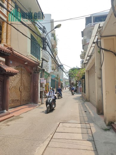 XUÂN THỦY, CẦU GIẤY, NGÕ RỘNG, 36M NỞ HẬU, NHỈNH 3tỷ LH 0902283869
Cô Hương, giáo viên ĐH QG cần