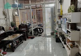 Chính chủ cần bán nhà ở  hẻm 35/16 Nguyễn Phúc Chu . Phường 15 . Quận Tân Bình . TP HCM