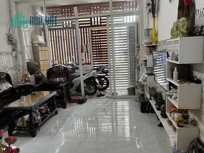 Chính chủ cần bán nhà ở  hẻm 35/16 Nguyễn Phúc Chu . Phường 15 . Quận Tân Bình . TP HCM