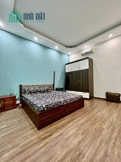 Bán nhà Nguyễn Chí Thanh, DT 52m2, MT 4m, giá chỉ nhỉnh 7 tỷ
