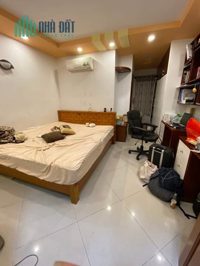 Bán Nhà HXT Thông Tô Hiệu, Tân Phú, 80m2, 5 Tầng Mới Tinh, Nội Thất Đẹp, Nhỉnh 8 Tỷ TL.