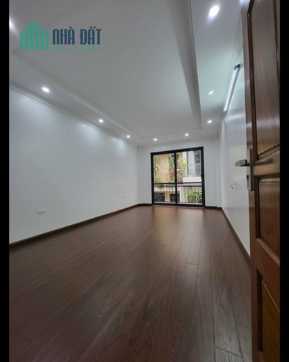 HOÀNG MAI - 5 TẦNG - THANG MÁY- KINH DOWNH - OTO VÀO NHÀ - NGÕ THÔNG - FULL TIỆN ÍCH