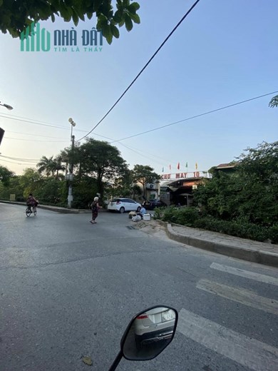 NHỈNH 1 TỶ Ô TÔ ĐỖ CỬA, KINH DOANH, HAI MẶT NGÕ TRƯỚC SAU DT 35m X 4 TẦNG MT 4m