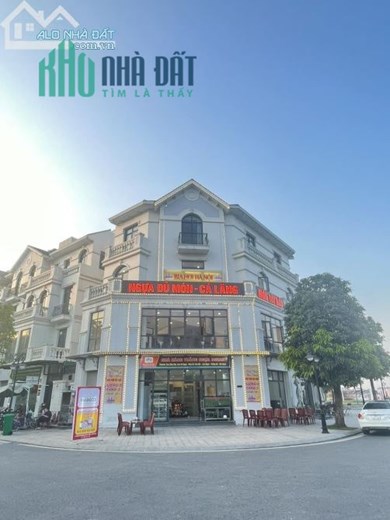 Chính Chủ Cần bán nhà hàng vị trí đẹp tại :Hà Nội