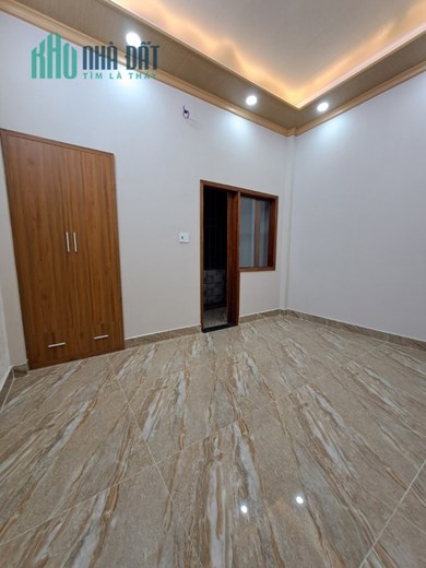 Bán nhà đường xe hơi cống lỡ p15 Tân binh