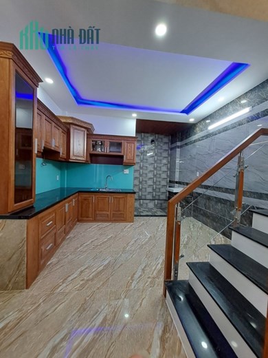 Bán nhà đường xe hơi cống lỡ p15 Tân binh