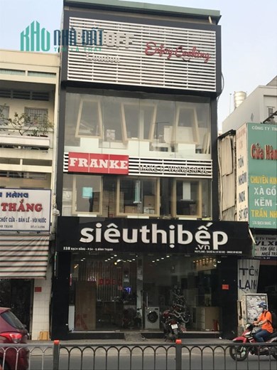 Cần cho thuê nhà mt 128 Bạch đằng, P24, Bình thạnh. Dt 7x12 T3L giá 70 triệu