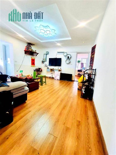 PHÂN KHÚC 2 TỶ, 3 NGỦ, LÔ GÓC 3, RỘNG 100m2, Ô TÔ TRÁNH, ĐỐNG ĐA,