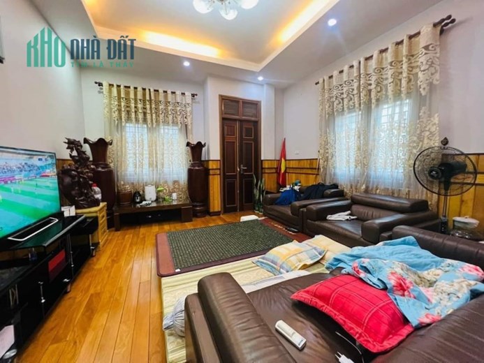Bán Nhà Phố Trần Quang Diệu phân lô Vip nhiều quan chức, 2 mặt thoáng ô tô giá chỉ 12 tỷ