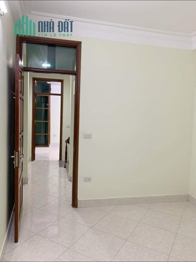 2Tỷ Hơn Xíu-30m2 x 5 Tầng-Phố Bạch Mai-Ngõ Trải Nhựa ÔTô Tránh Vài Bước