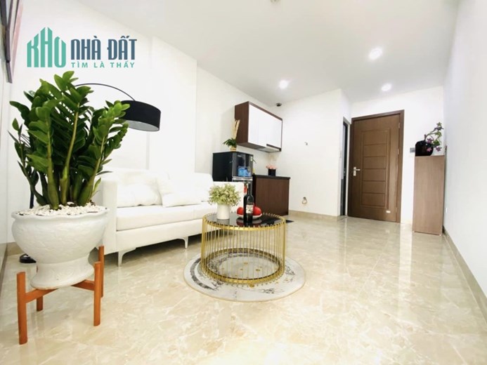 Bán nhà phố Thịnh Quang, Đống Đa 106m, 8 tầng, mt 6.2m. Giá: 18.5 tỷ