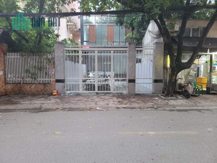 Cho thuê mặt bằng kinh doanh 200m2 phố Doãn Kế Thiện, Cầu Giấy