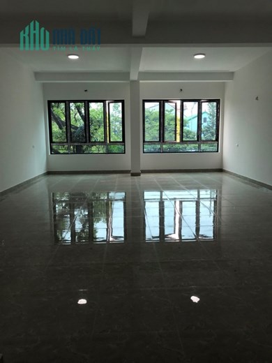 Cho thuê nhà 4 tầng đường Phan Bội Châu, Lê Lợi, Thành phố Vinh, Nghệ An