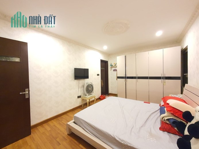BÁN CĂN CHUNG CƯ CAO CẤP HOME CITY TRUNG KÍNH TẦNG CAO 95M- 5 TỶ