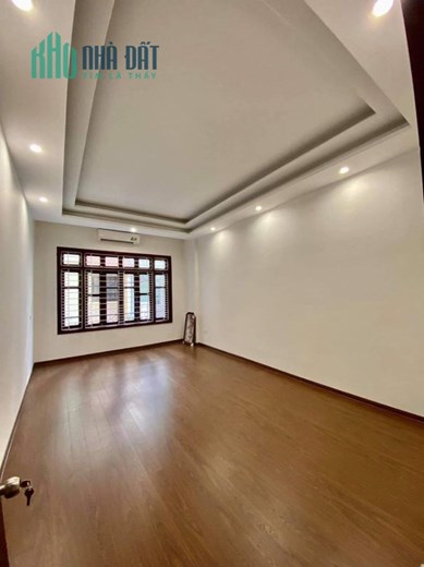 Bán nhà Đặng Văn Ngữ 55m2 ngõ thông Phạm Ngọc Thạch chỉ 5 tỷ