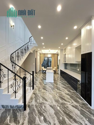 🔴💥NHÀ 3 TẦNG ĐƯỜNG VŨ QUỲNH. SÁT BIỂN - FULL NỘI THẤT