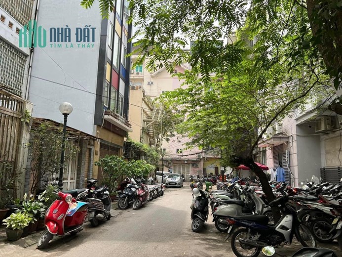 Chính chủ nhờ bán căn nhà ngõ Tô hiệu Hà Đông oto 7 chỗ vào nhà 50m² nhà 5 tầng giá chào 7 tỷ 2