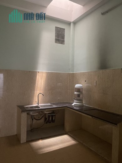 Chính chủ cần cho thuê nhà nguyên căn, mặt tiền Đường Bến Lò Gốm, Phường 7, Quận 6, TP HCM