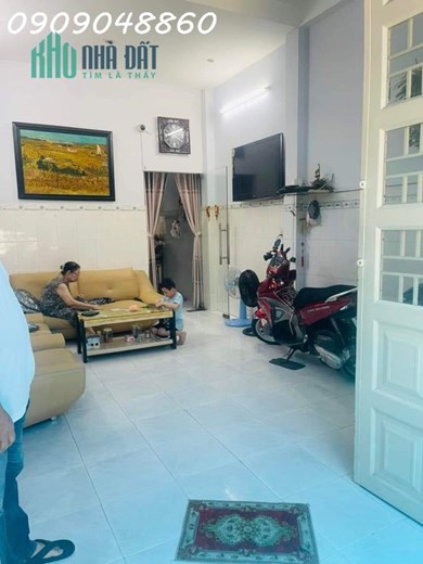 Hẻm xe tải vài bước ra mặt tiền Đặng Văn Ngữ Phú Nhuận.Lh Công 0909048***
