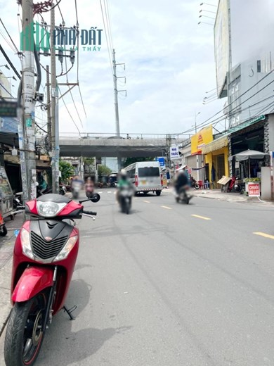 Cho thuê nhà mới MT Phạm Thế Hiển P2Q8. Giá 25 triệu