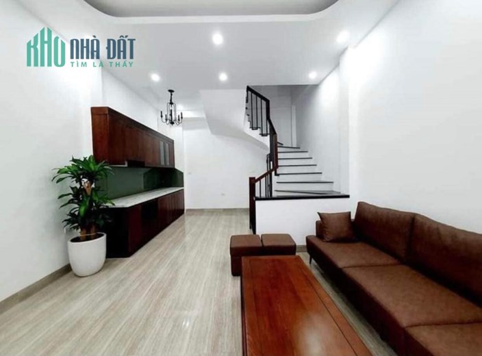 BÁN NHÀ CHÍNH CHỦ NGÕ 424 NGỌC THUỴ - LONG BIÊN 5 TẦNG, MẶT TIỀN 4,85M,  Ô TÔ ĐỖ CỬA. GIÁ NHỈNH 4 TỶ
