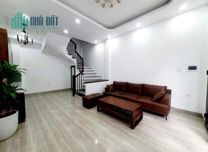 BÁN NHÀ CHÍNH CHỦ NGÕ 424 NGỌC THUỴ - LONG BIÊN 5 TẦNG, MẶT TIỀN 4,85M,  Ô TÔ ĐỖ CỬA. GIÁ NHỈNH 4 TỶ