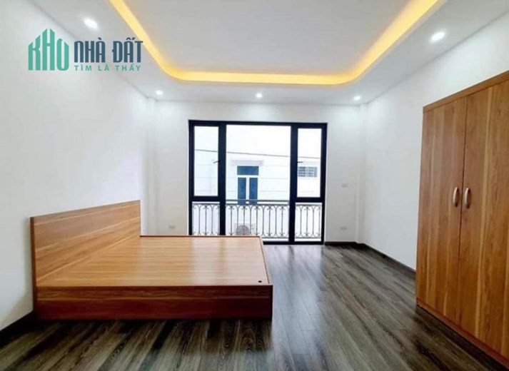 BÁN NHÀ CHÍNH CHỦ NGÕ 424 NGỌC THUỴ - LONG BIÊN 5 TẦNG, MẶT TIỀN 4,85M,  Ô TÔ ĐỖ CỬA. GIÁ NHỈNH 4 TỶ