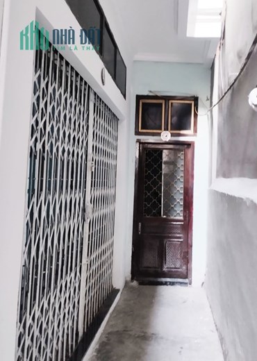 Mặt Tiền Rộng 4,5m - Bán gấp nhà 2,75 tỷ Ngõ Rộng Khâm Thiên, 35mx4T, SĐCC