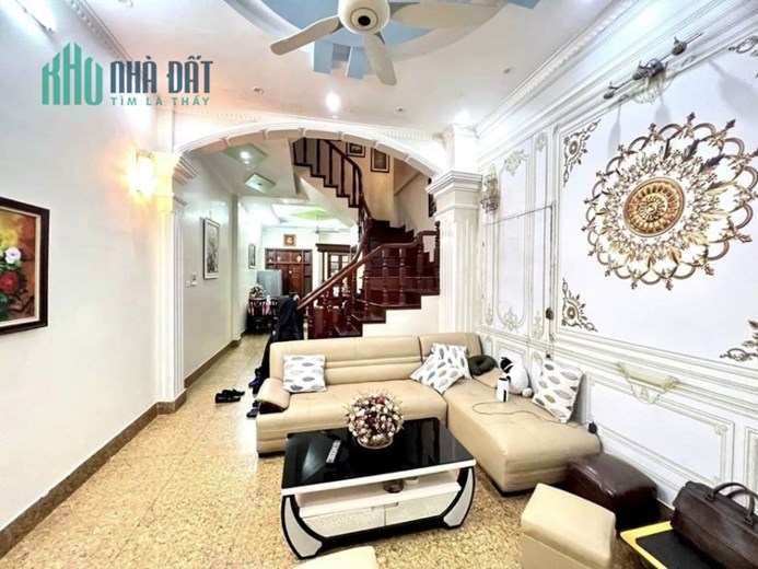Bán nhà ngõ 165 Dương Quảng Hàm, Cầu Giấy, 64m2, 4 tầng, tương lai ra mặt phố, giá 6 tỷ