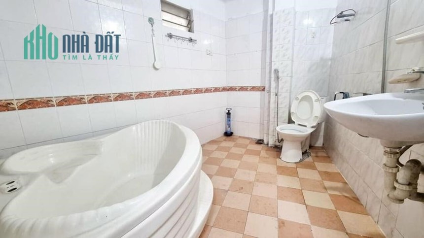 Nhà đẹp, sân vườn Kim Mã, 75m2 không gian sống chất, 6.69tỷ