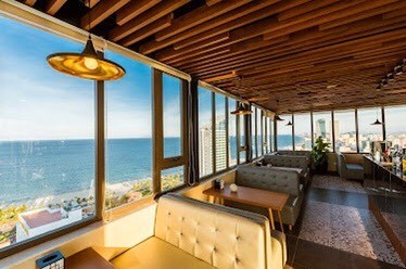 BÁN KHÁCH SẠN 4* BIỂN ĐÀ NĂNG 270M 23 TẦNG 100P GIÁ CHỈ 2XX TỶ QUẬN SƠN TRÀ ĐÀ NẴNG