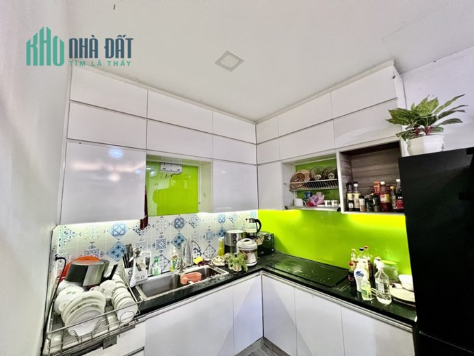 Chính chủ Bán căn góc Saigonres Plaza-3PN, 84m2. LH 0989844668