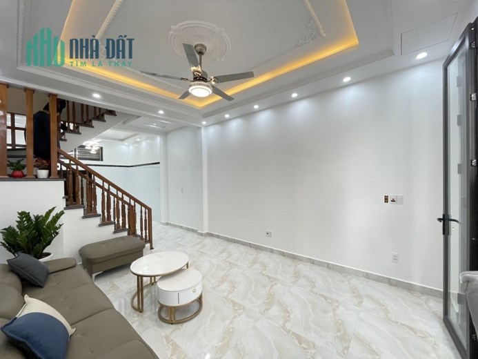 Bán nhà Ba Đình, phân lô phố Điện Biên Phủ, cực hiếm, ô tô vào nhà, 45*5, phù hợp ở, kd, nhỉnh 7 tỷ