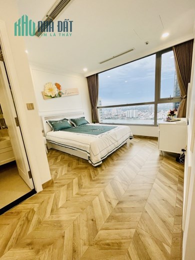 Trở thành cư dân của Vinhome Central Park ngay hôm nay Với Căn hộ 720A Điện Biên Phủ,p.22, Bình