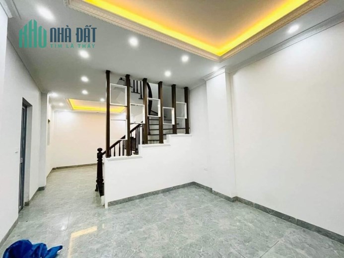 bán nhà vài  bước ra đường ô tô Ngô Thì Sỹ, Vạn phúc, hà  đông 38m, 4 tầng, full đồ chỉ hơn 4 tỷ