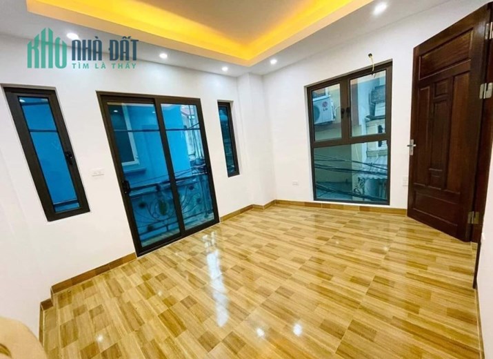 bán nhà vài  bước ra đường ô tô Ngô Thì Sỹ, Vạn phúc, hà  đông 38m, 4 tầng, full đồ chỉ hơn 4 tỷ