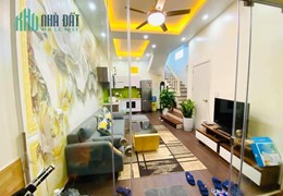 BÁN NHÀ KHƯƠNG TRUNG THANH XUÂN, 45M, 5T, MT 3.8M, NHÀ ĐẸP, Ở NGAY, NHỈNH 7 TỶ