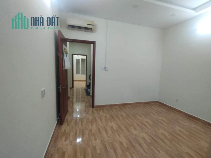Bán Nhà 4 Tầng, 48m2, HXH Tới Cửa, Chiến Lược, Bình Tân chỉ 4.X Tỷ