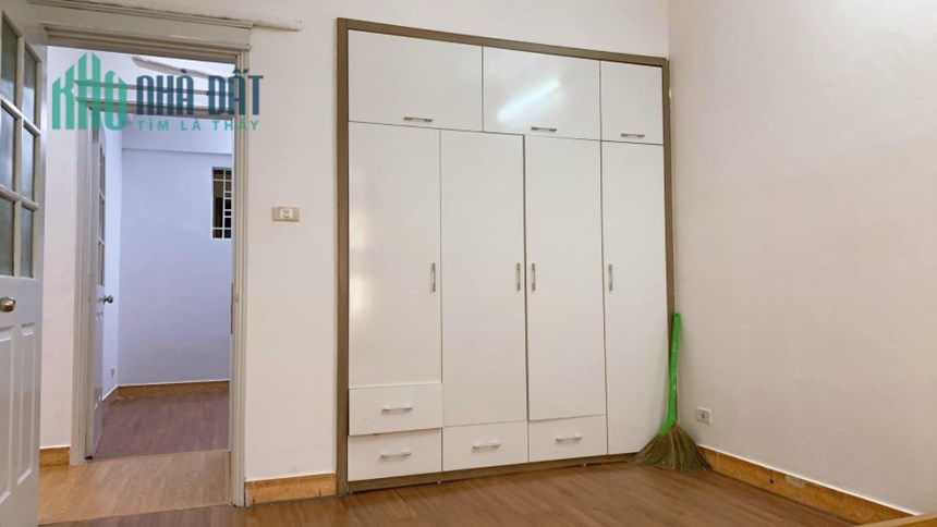 Bán nhà phố Lê Trọng Tấn LÔ GÓC Ô TÔ đỗ cửa, thửa nở hậu đẹp 40m2 giá nhỉnh 3 tỷ 0963159732