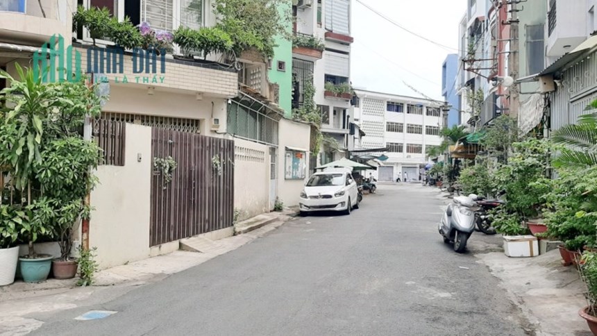Cho thuê MB hẻm 236/ Hòa Hảo Phường 3 Quận 10. Giá 10 triệu