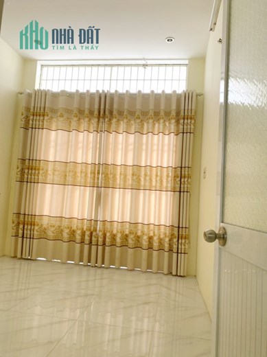 Nhà bán 2 Tầng hẻm 90 đường Bông Sao P5Q8 - Giá : 3 tỷ 580