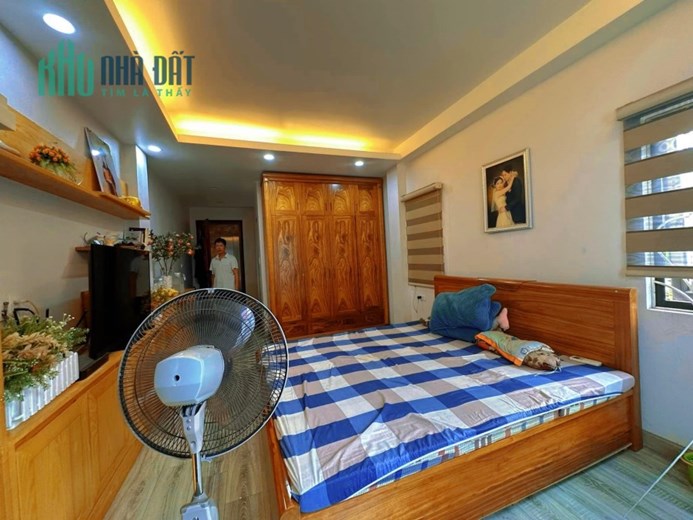 ⭐️LÔ GÓC 3 THOÁNG-CÁCH PHỐ 5M- Phố Bích Câu (Cát Linh) 45m/6T Thang Máy-9.9 Tỷ⭐️