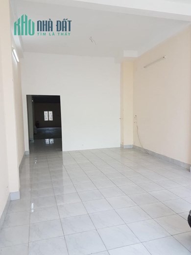Bán nhà 2 lầu, HXH – DTĐ 150m2, nở hậu - Phú Hữu. Chỉ 6 tỷ 8 (TL)
